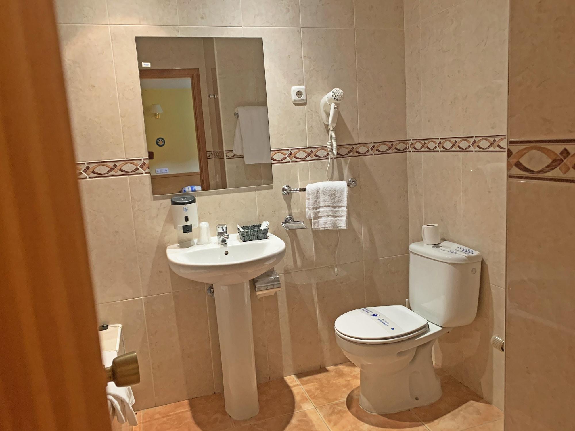 Hotel Antic La Cortinada Esterno foto